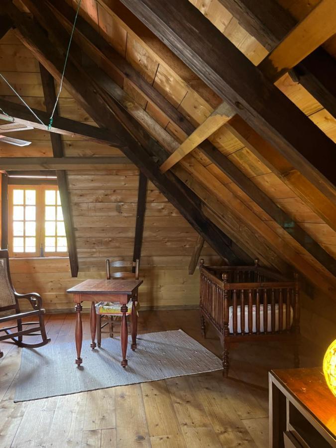Habitation La Reine Du Camp Chambres D'Hotes サン・クロード エクステリア 写真